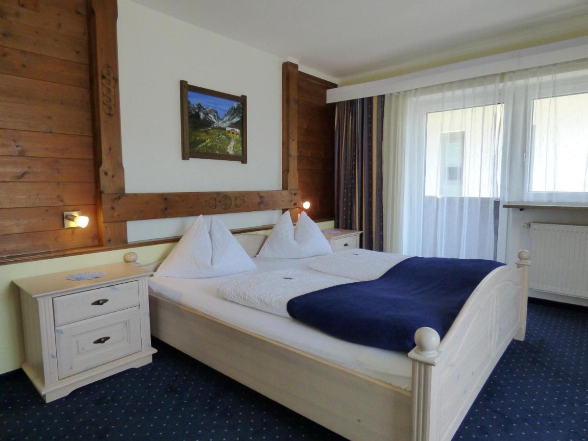 Panoramahotel Sankt Johann in Tirol Exteriör bild