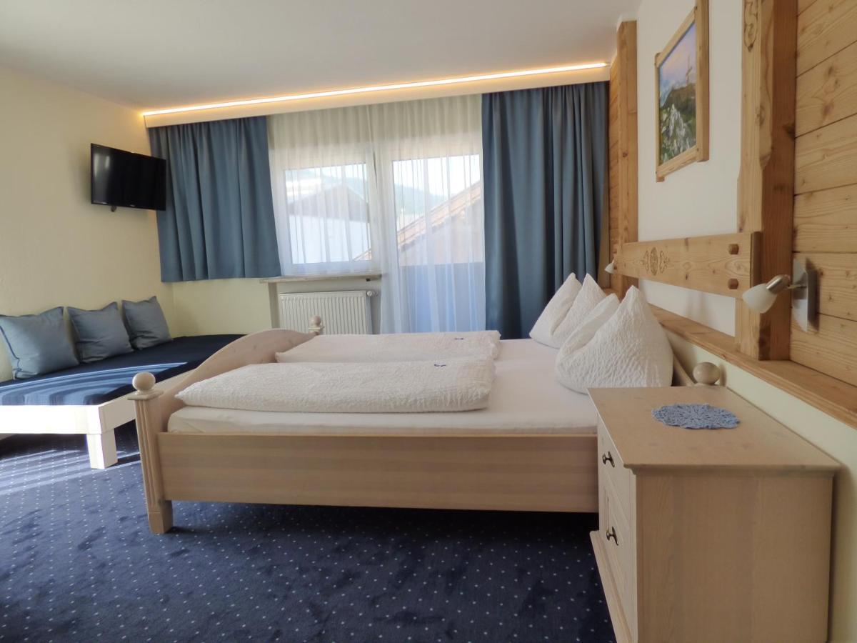 Panoramahotel Sankt Johann in Tirol Exteriör bild