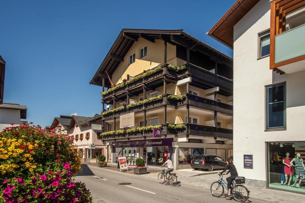 Panoramahotel Sankt Johann in Tirol Exteriör bild